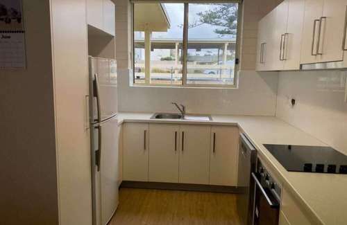 Port Elliot Apartment | The Dolphins 2 2-10 Strangways Tce, Port Elliot