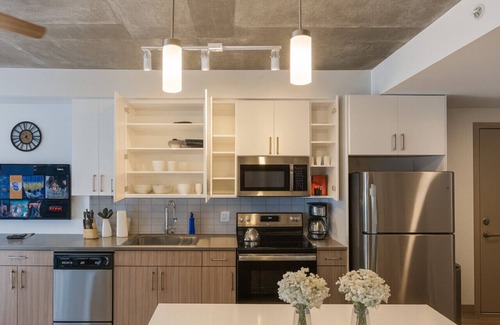 Five Points South Apartment | The Downtown Gem | Modern Luxe Escape