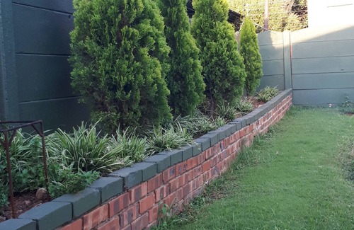 Ekurhuleni House | The Dream Room is 15 minutes from OR Tambo Airport