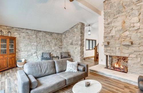 Sugar Tree House | The Duck Farm Sugar Tree Hideaway with Yard!