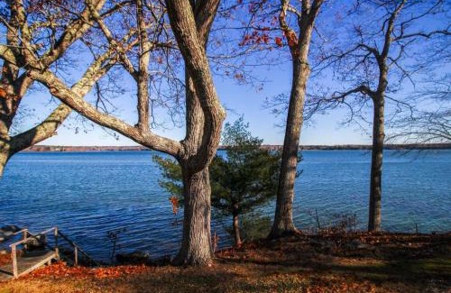 Waldoboro House | The Eagle's Nest