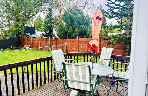 Holly Apartment | The Ember Loft