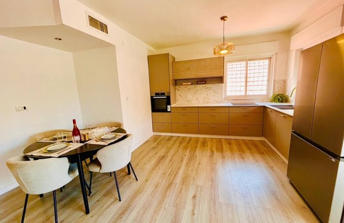 Emek Refaim Apartment | The Emek Refaim: 3 Bedrooms/2 Bathrooms Vacation Rental In the German Colony