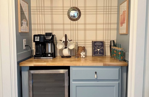 Pine Knoll Shores Condo | The Emerald View- Oceanfront- Top Floor- 3 Pools