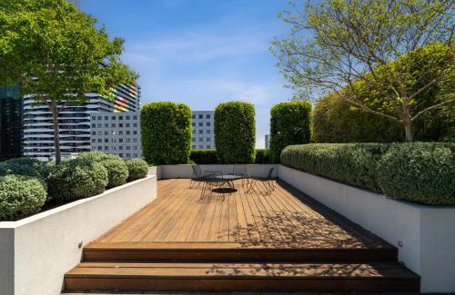 Carlton South Apartment | The Eminence Apartments by CLLIX