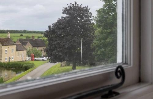 Barrowden Hotel | The Exeter Arms