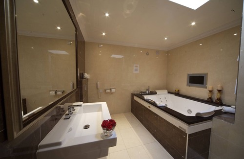 Killarney Hotel | The Fairview Boutique Hotel