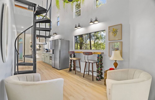 Bastrop County Cabin | The Fairy House | 3 Beds 2 Baths