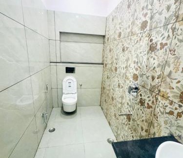 Kapoorthla Villa | The Family Courtyard Suites - A Boutique Guest House Villa