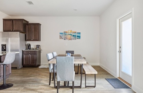 Milton House | » The Family Landing - Pet and Family Friendly «