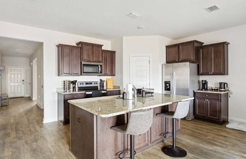 Milton House | » The Family Landing - Pet and Family Friendly «