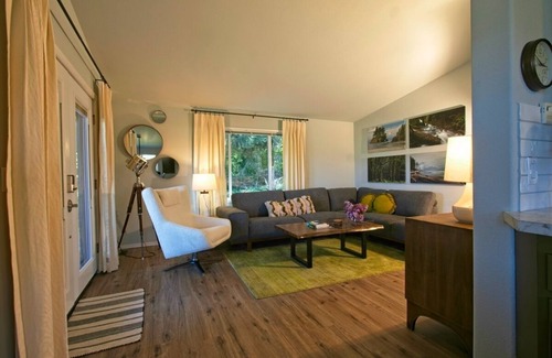 Port Angeles House | The Farm Cottage at Freshwater Bay