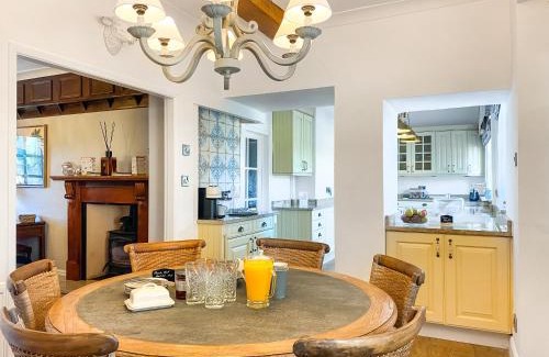 Pontefract House | The Farmhouse