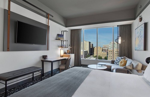 Old Market Hotel | The Farnam, Autograph Collection