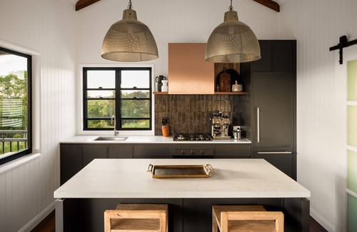 Neumgna Cabin | The Firebreak