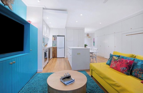 Bulimba Apartment | The Fish Bowl Vibrant Riverside Escape with Pool