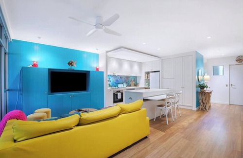 Bulimba Apartment | The Fish Bowl Vibrant Riverside Escape with Pool