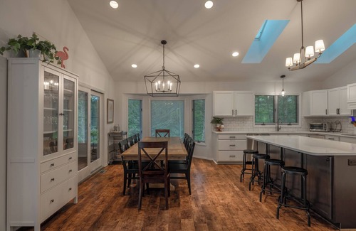 Innsbrook House | The Flamingo's Nest by Innsbrook Vacations!