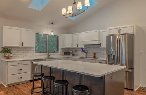 Innsbrook House | The Flamingo's Nest by Innsbrook Vacations!