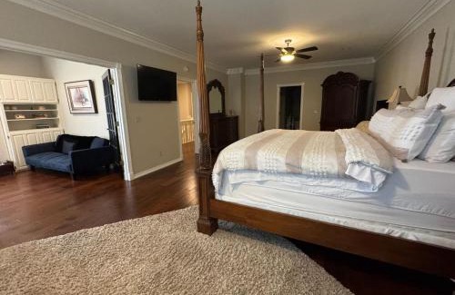 Fayetteville House | The Freedom Estate on Hamestring Creek
