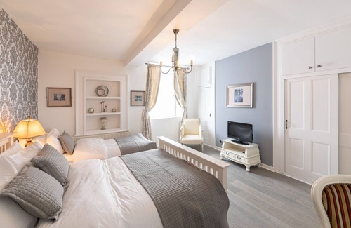 Horton Hotel | The French Partridge