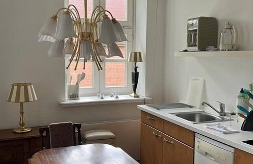 Hamburg-Barmbek Apartment | The furnished 1-room-apartment is approx. 29 m2 big and is located on the 1st floor of our apartment house Kunaustraße.