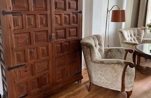 Hamburg-Barmbek Apartment | The furnished 1-room-apartment is approx. 29 m2 big and is located on the 1st floor of our apartment house Kunaustraße.