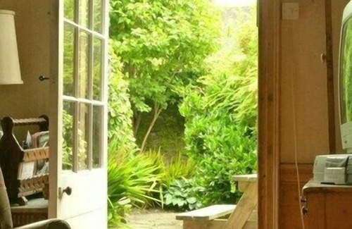 Ludwel Apartment | The Garden Apartment At Greenwich House, Ludlow