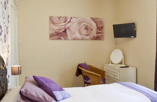 Cayton House | The Gatehouse - Uk2482