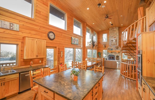 Fergus Falls House | The Gathering Lodge is a relaxing, private log house with a stunning view.