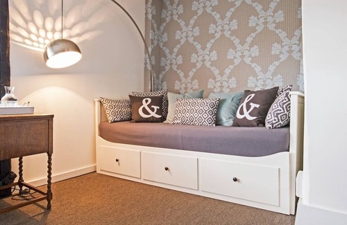 Rowde House | The George & Dragon