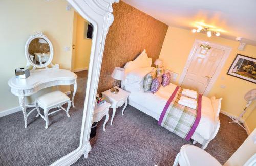 Axminster Hotel | The George Hotel