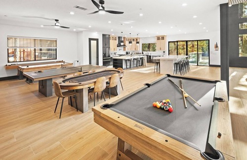 Fox Farm Cabin | The Getaway Club: Exclusive & Luxurious 7 Bed 7 Bath Retreat! Hot Tub! Pool Table! Shuffleboard! Air Hockey! Ping Pong! High Tech Theater w/Theater Seating + Lounge Pit! Master Suite w/Projection Screen!
