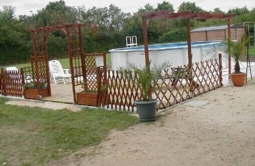 Doue-en-Anjou Cottage | The gite of the Bois Fleuri