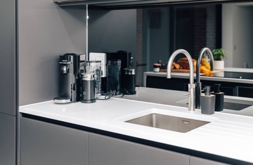 Crowmarsh Gifford House | The Glass House - 3 Bedroom house, Crowmarsh