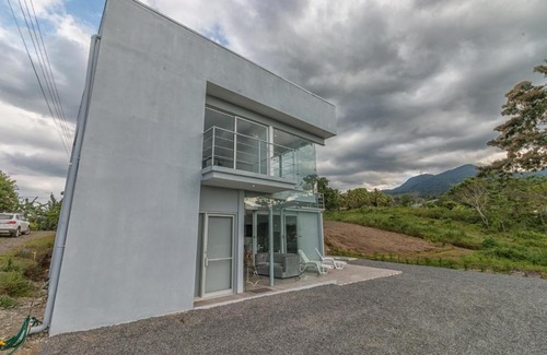 Penas Blancas House | The Glass House Arenal Rentals