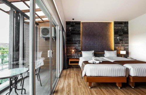 Khuekkhak Hotel | The Glory Gold