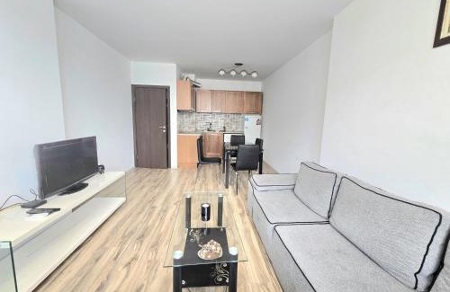 rayon Triaditsa Apartment | The Golden Tower