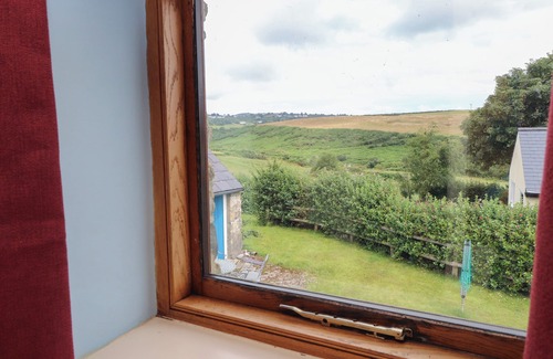 Abersoch Cottage | THE GRAIN STORE, pet friendly, character holiday cottage in Abersoch