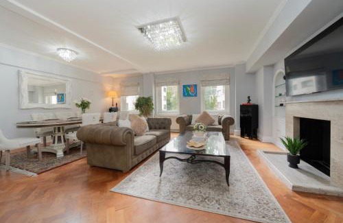 St James Apartment | The Grande Mayfair Apartment