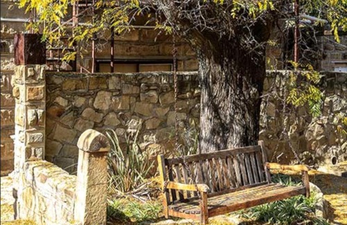 Ficksburg House | The Green Acorn Guest House