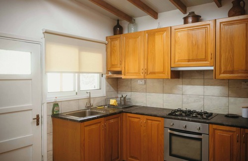 Politiko House | The Green House; cozy, serene and pet-friendly house outside Limassol