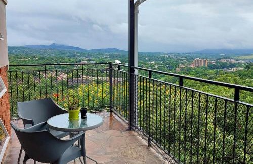 Nelspruit House | The Green Lizard Guesthouse