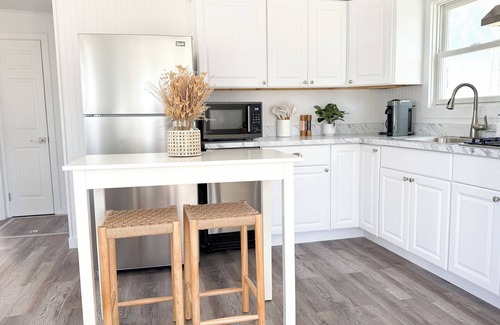 Town of Southold Town Cottage | The Greenport Beach Cottage: 3 Min Walk to Beach, 1 mile to Town