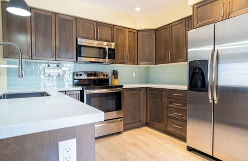 Grand Bend Cottage | The Grey Beach House! In the heart of Grand Bend