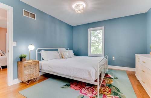 Excelsior House | The Guest House - Carriage House