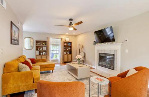 North Charleston House | The Halcyon Days North Charleston