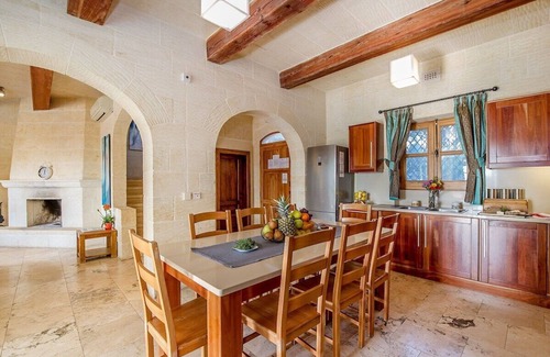 Ta' Għammar Villa | The Hamlet 3 Holiday Home