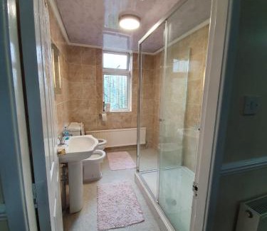 Handforth House | The Handforth Lodge