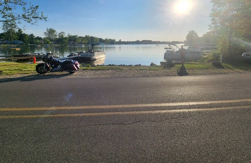 Columbia City Cottage | The Hatchery- B lake house escape! Enjoy your stay in a cozy home on the water.